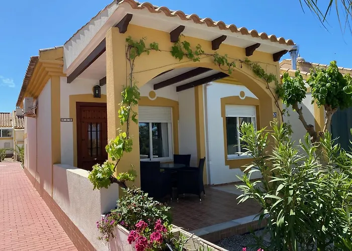 Casa Montana Near The Coast