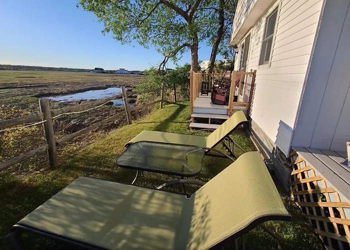 Moody'S Motel And Cottages