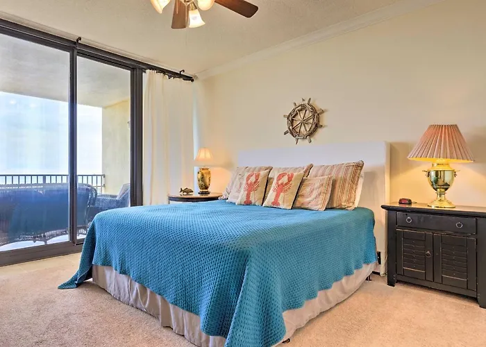 Family Condo: Resort Pool Access & Ocean View