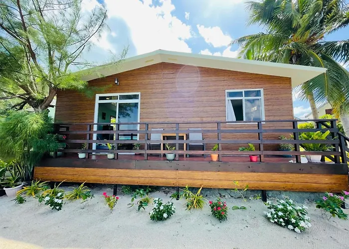 Matira Beach Bungalow Waterfront