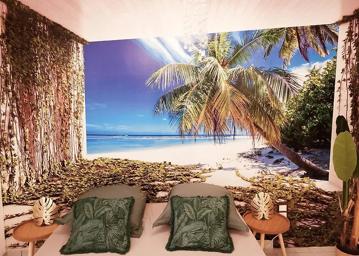 Le studio TAHITI 4 pers 600m de la plage la favière