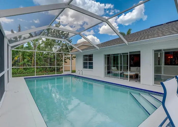 Piccadilly Beach House - Beautiful Updated Home, Private Pool, Tennis, Pickleball Minutes From Downtown 5Th Ave & Beaches!!!