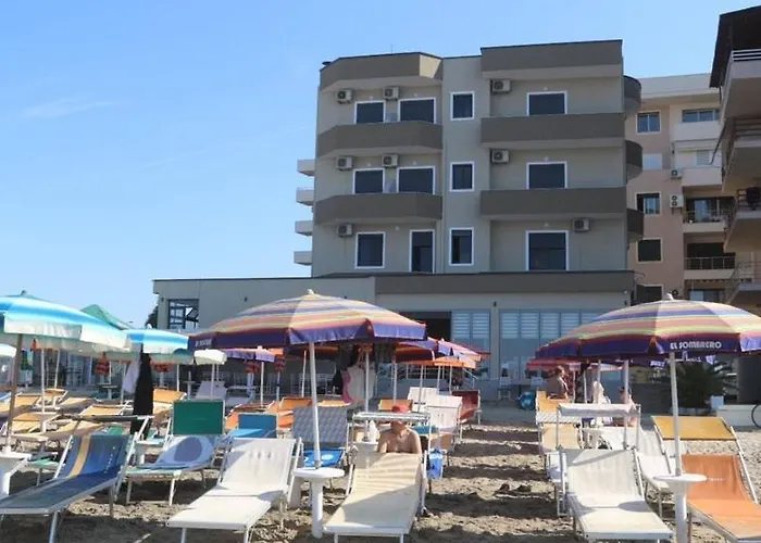 Hotel Tirona