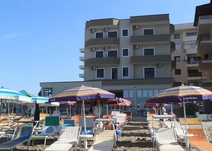 Hotel Tirona