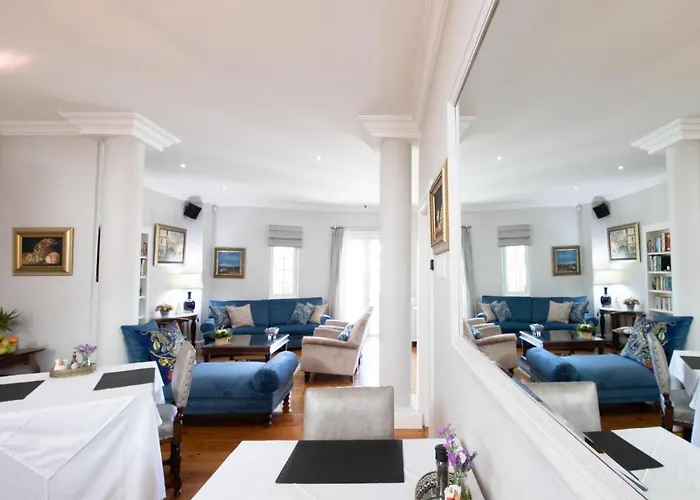 No 4 Boutique Beach House