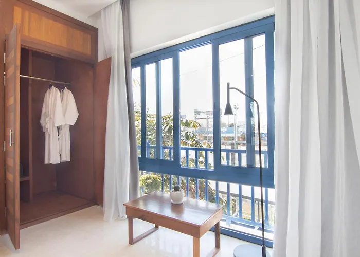 The B Resort