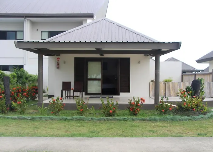 Lander'S Bay Resort