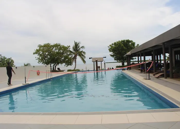 Lander'S Bay Resort
