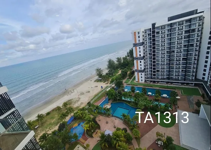 Puteh Timurbay Beachfront Private Sea View Suite Kuantan