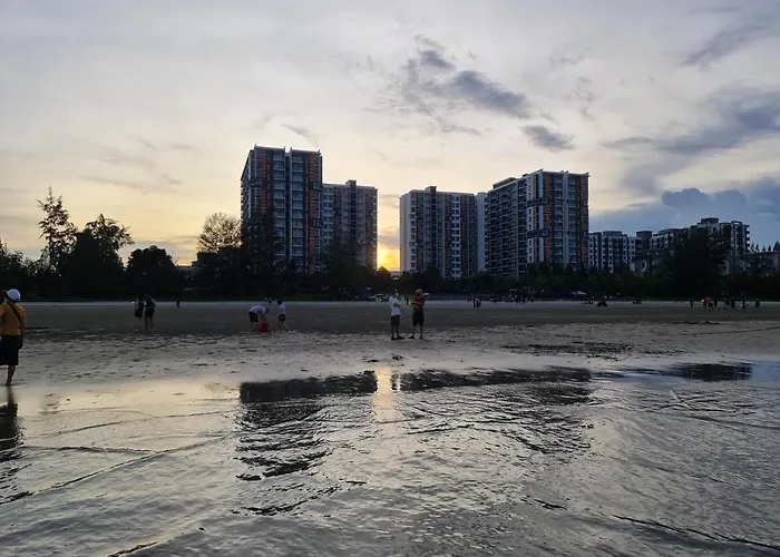 Puteh Timurbay Beachfront Private Sea View Suite Kuantan