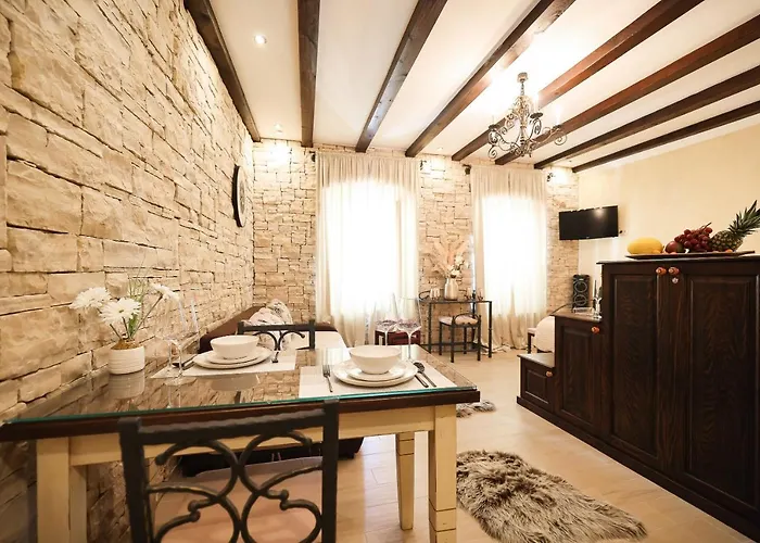 Luxury City Center Apartment Angels Rm