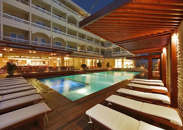 Athineon Hotel