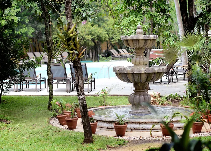 Courtyard By Marriott Cancun Airport