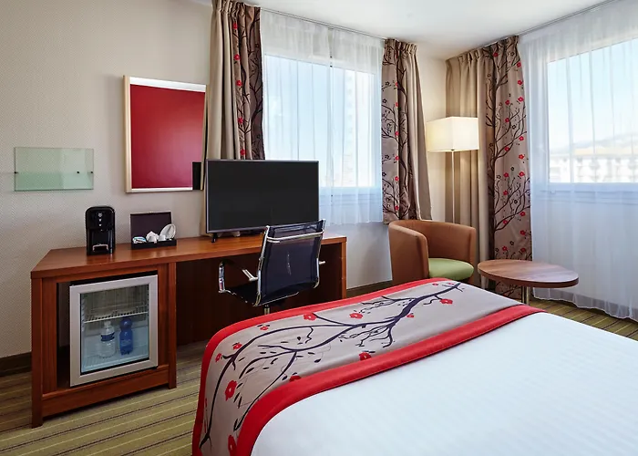 Holiday Inn Toulon City Centre By Ihg
