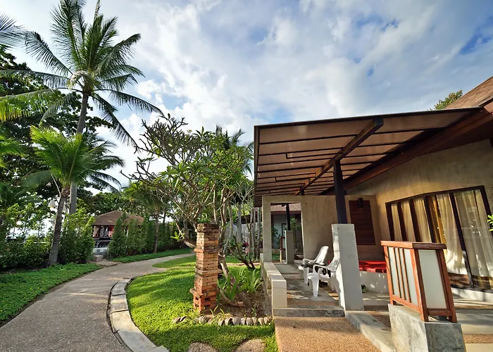 Lanta Sand Resort & Spa