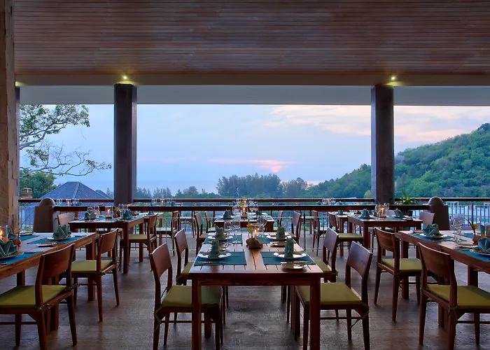 Mandarava Resort And Spa, Karon Beach