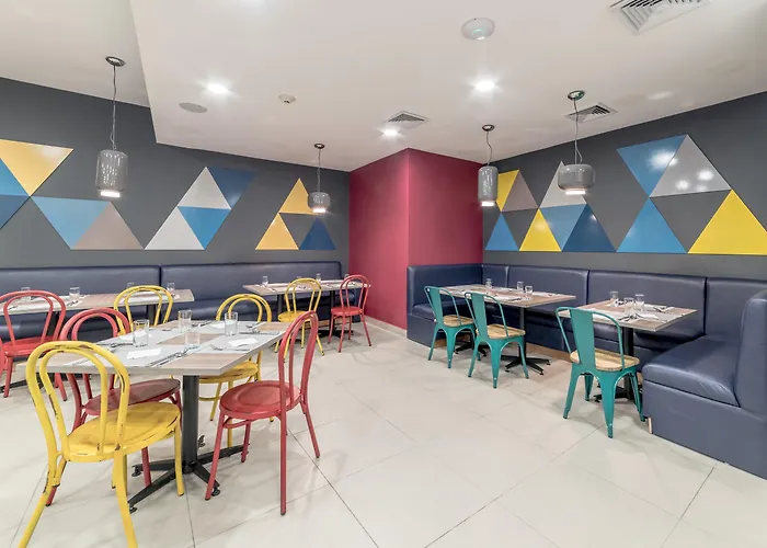 Novus Plaza Hodelpa