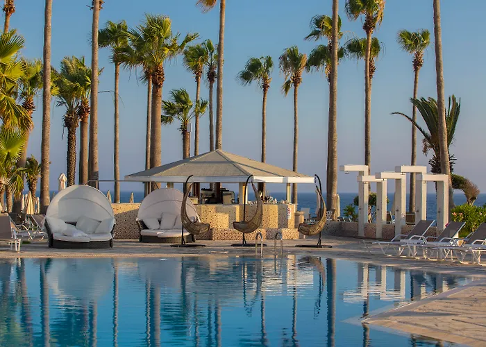 Leonardo Plaza Cypria Maris Beach Hotel & Spa (Adults Only)