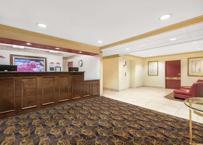 Lancaster Suites