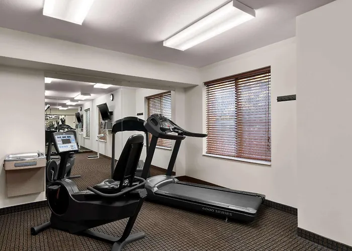 Lancaster Suites