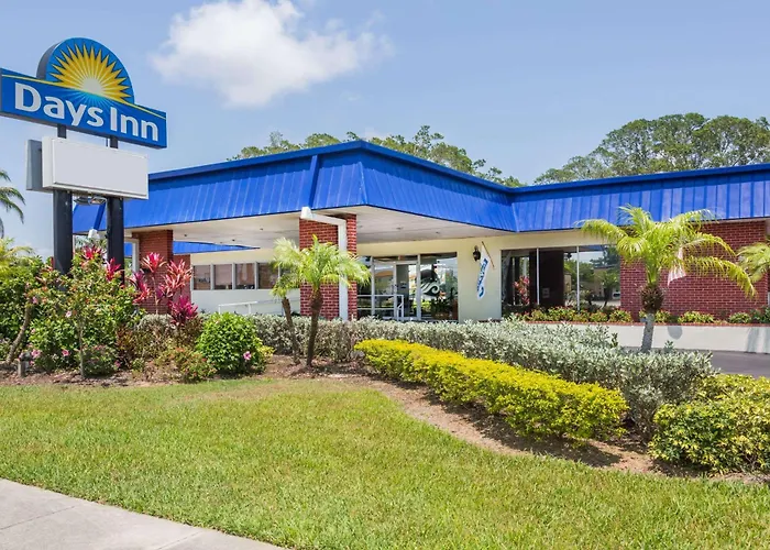 Days Inn By Wyndham Fort Myers Springs Resort