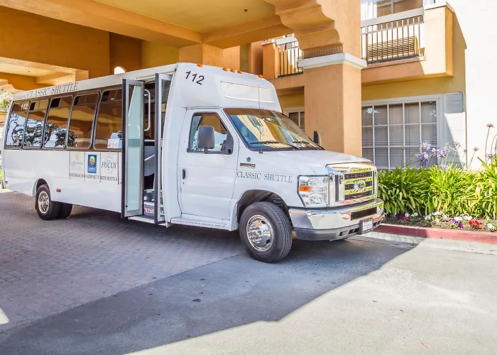 Comfort Inn & Suites San Francisco Airport North