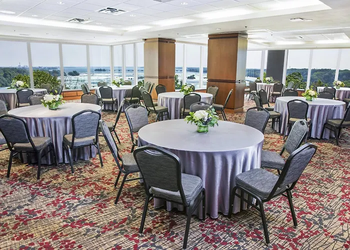 Niagara Falls Marriott Fallsview Hotel & Spa