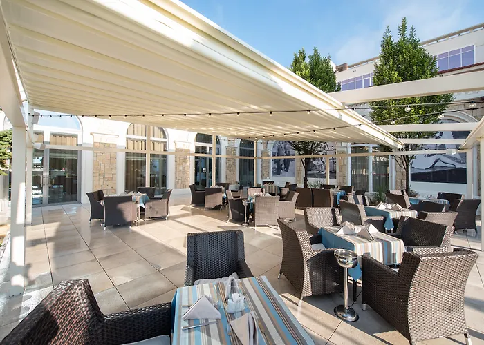 Iaki Conference & Spa Hotel