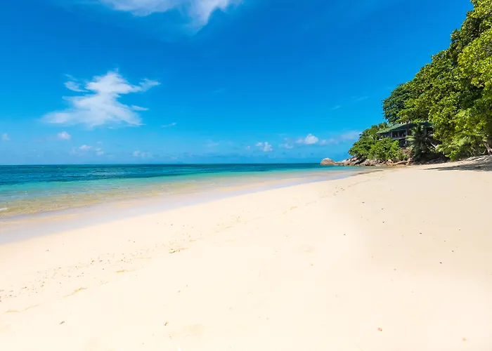 Coco De Mer Hotel And Black Parrot Suites