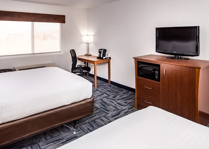 Holiday Inn Express & Suites Alamogordo By Ihg