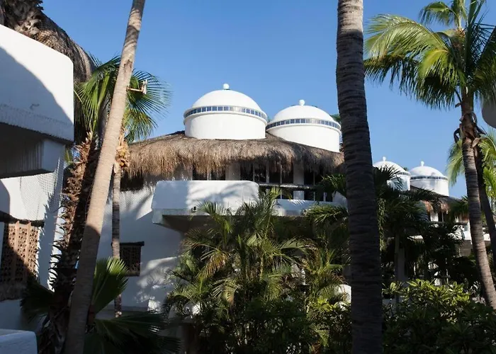 Club Cascadas de Baja