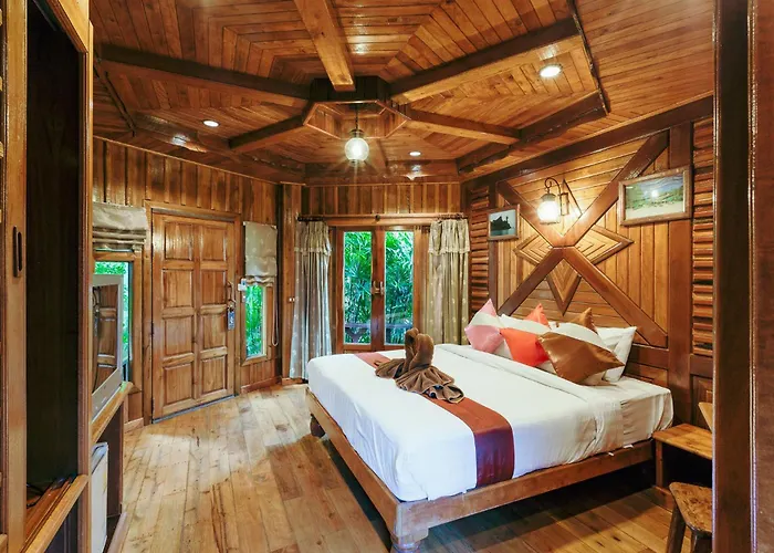 Phupha Aonang Resort