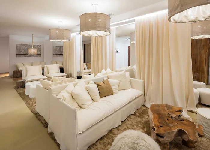 Lagos Avenida Hotel (Adults Only)