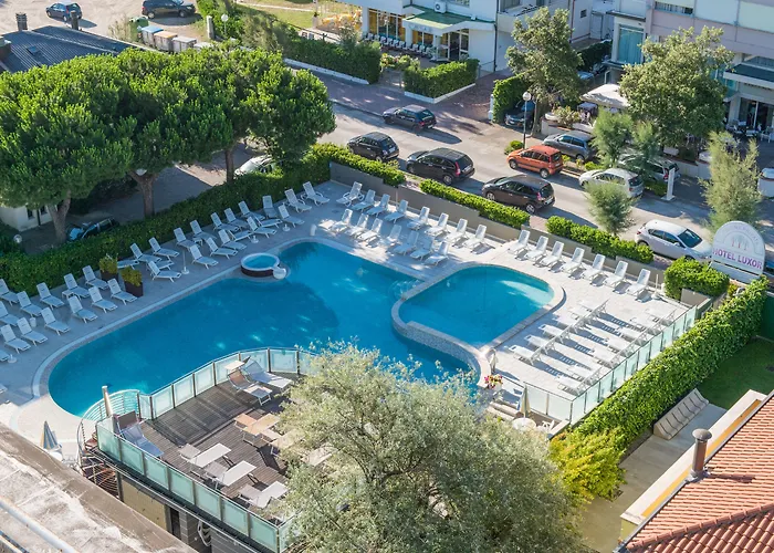 Hotel Luxor