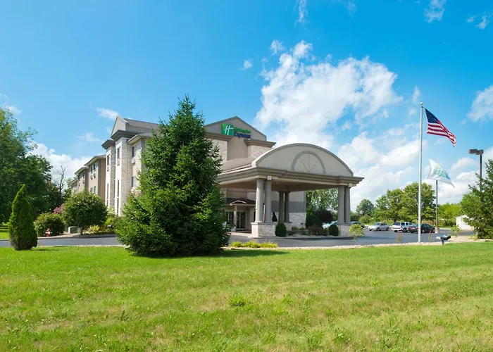 Holiday Inn Express & Suites Bucyrus By Ihg