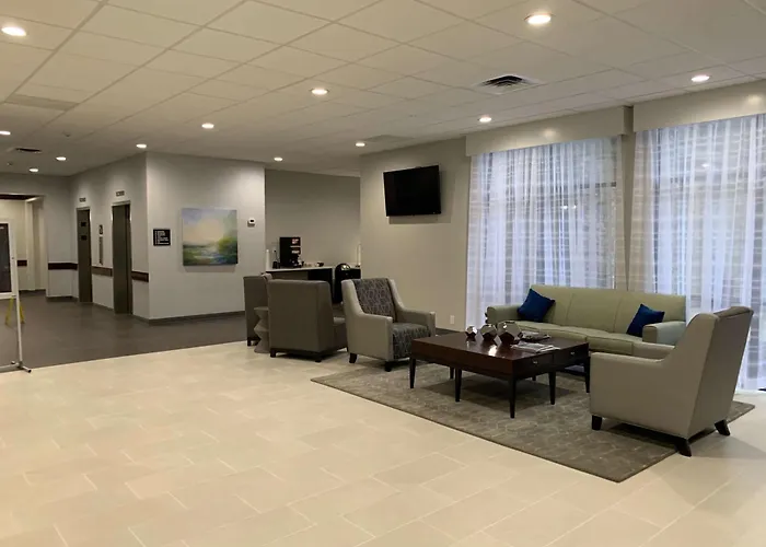 Best Western Plus Clarks Summit Scranton Hotel