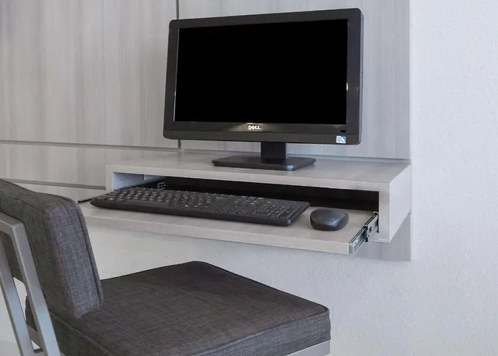 Microtel Inn & Suites Modesto