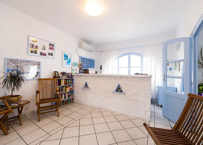 Stratos Apartments & Studios