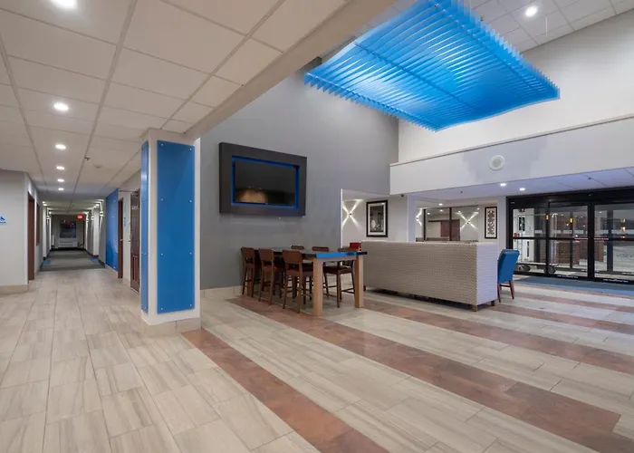 Holiday Inn Express Hotel & Suites Coon Rapids - Blaine Area By Ihg