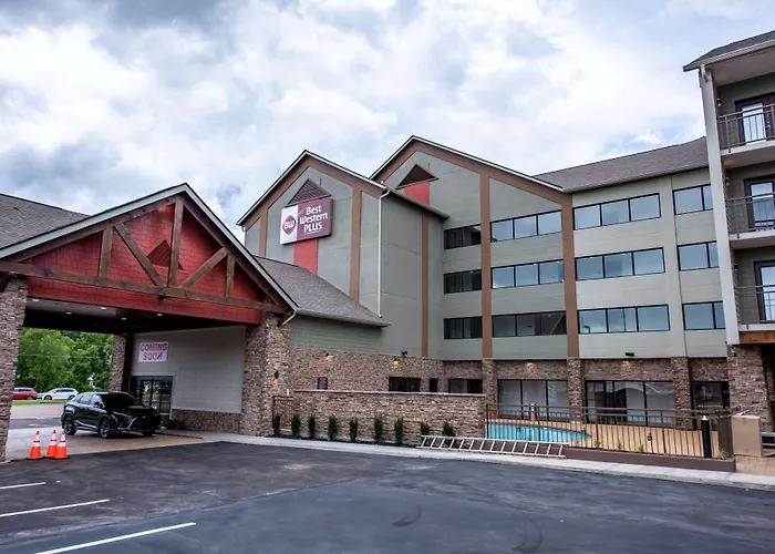 Best Western Plus Apple Valley Lodge Pigeon Forge
