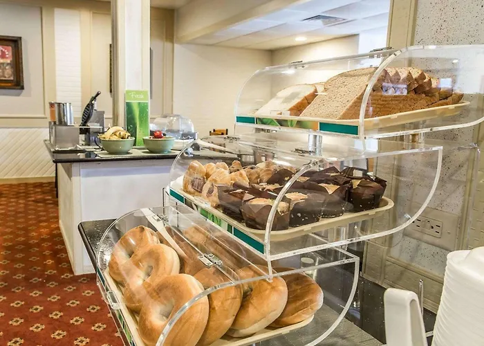 Quality Inn & Suites Indiana South