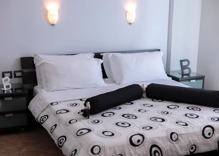 Hotel Oasis