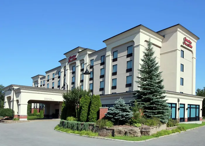 Hampton Inn&Suites Laval