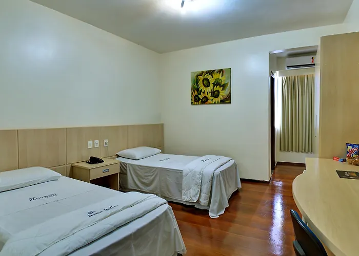 Porto Minas Hotel e Convenções