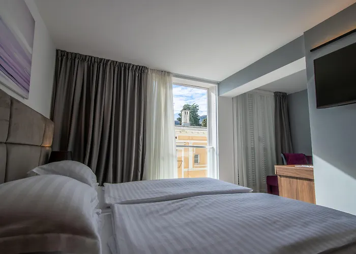 Hotel Paris