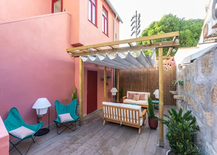 Harbour Inn Design Townhouse