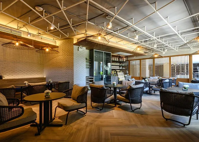 Isanook Resort & Suites Hua Hin
