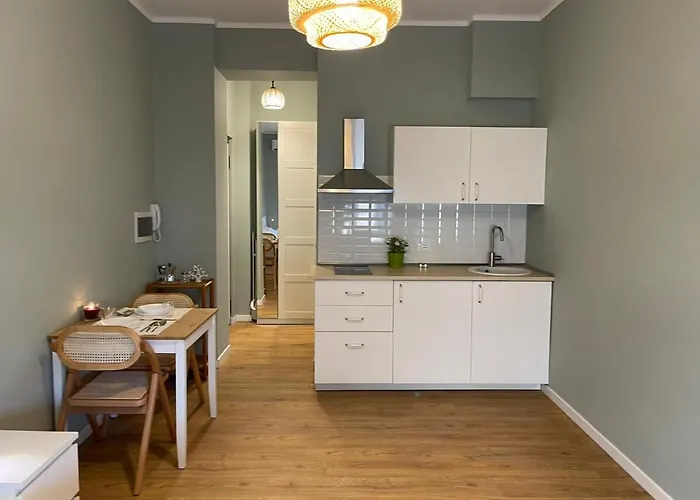 Cozy Apartments By Maura