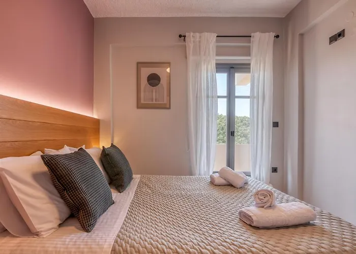 Alexandros Luxury House