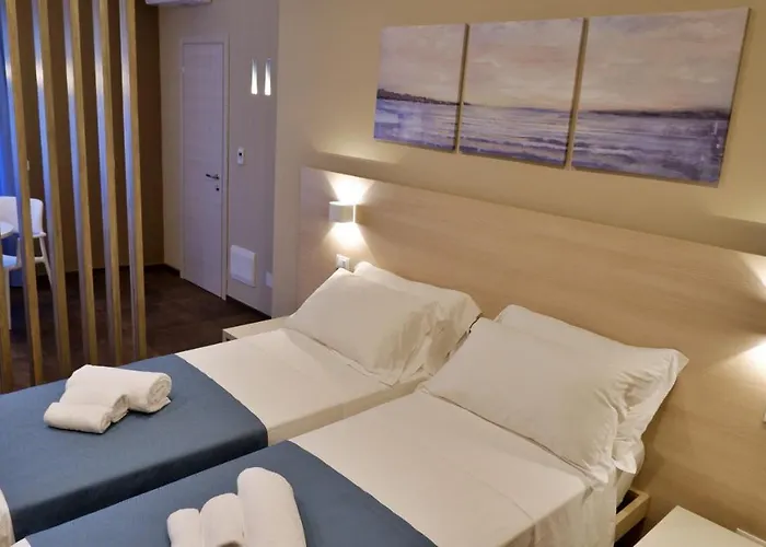 Pianomare Riviera Apartments&Rooms